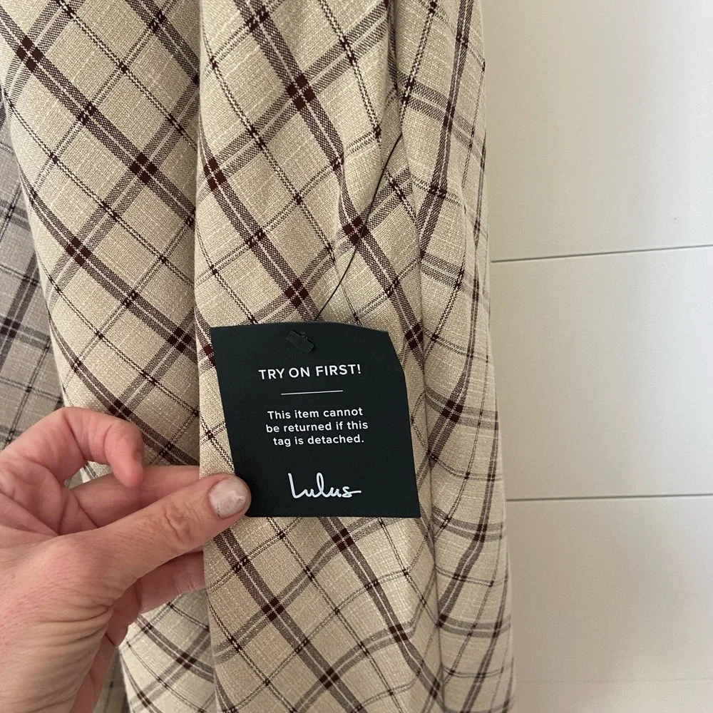 New w tags, lulu’s MIDI sleeveless dress w zipper - Picture 7 of 9